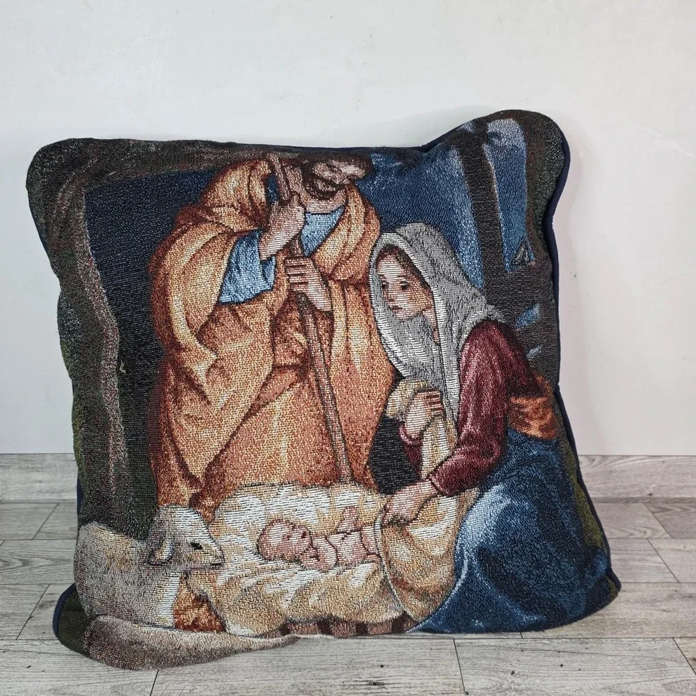 VTG 2002 Mohawk Home Tapestry Throw Pillow Nativity Scene 16x15